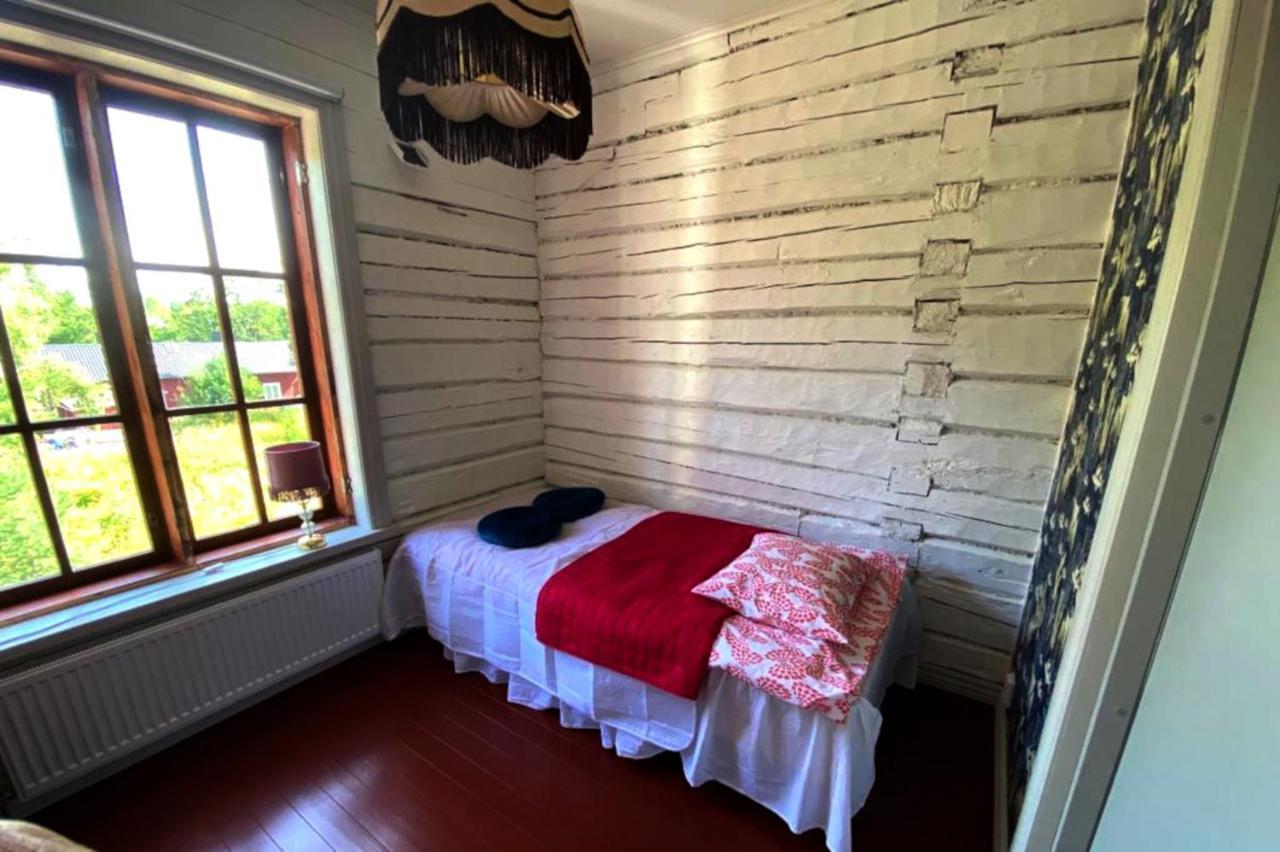 Matkustajakoti Ykspihlaja Hotel
